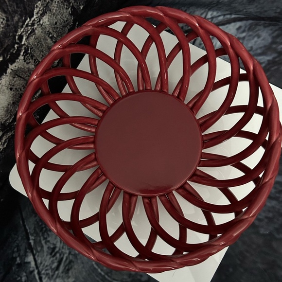 Lindsey Jordan 10” Braided Weave Ceramic Fruit/Bread Bowl | Burgundy - Picture 4 of 6